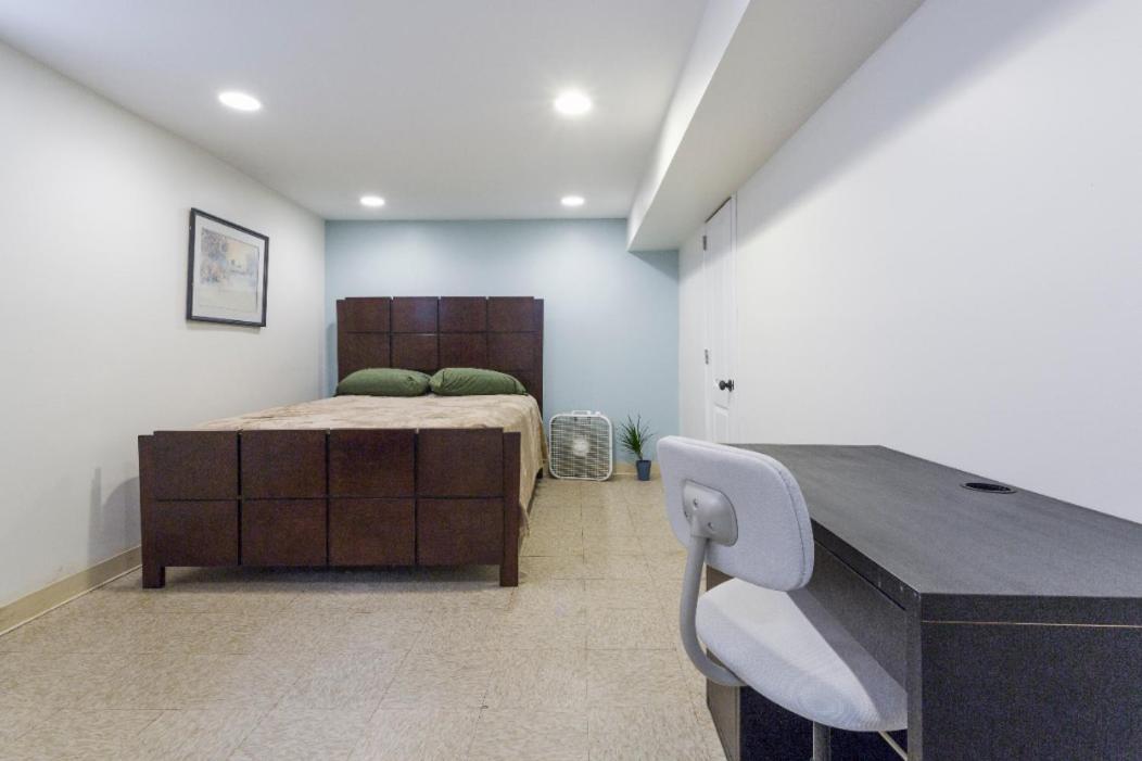 Cornell House Hotel Чикаго Екстериор снимка