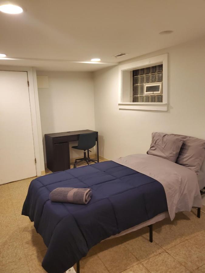 Cornell House Hotel Чикаго Екстериор снимка